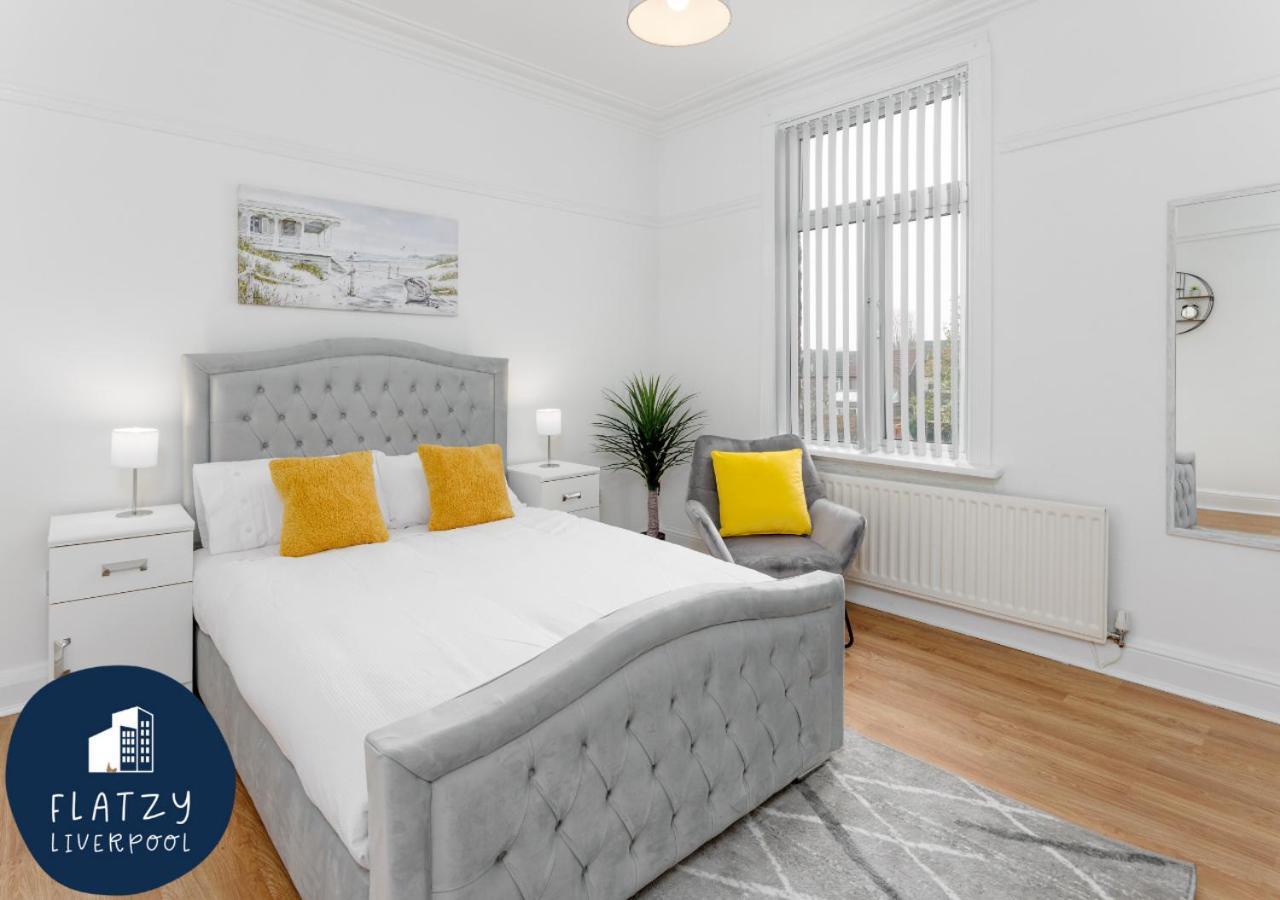 Flatzy - 6 Bed Oasis Close To Football Stadiums Liverpool Eksteriør billede