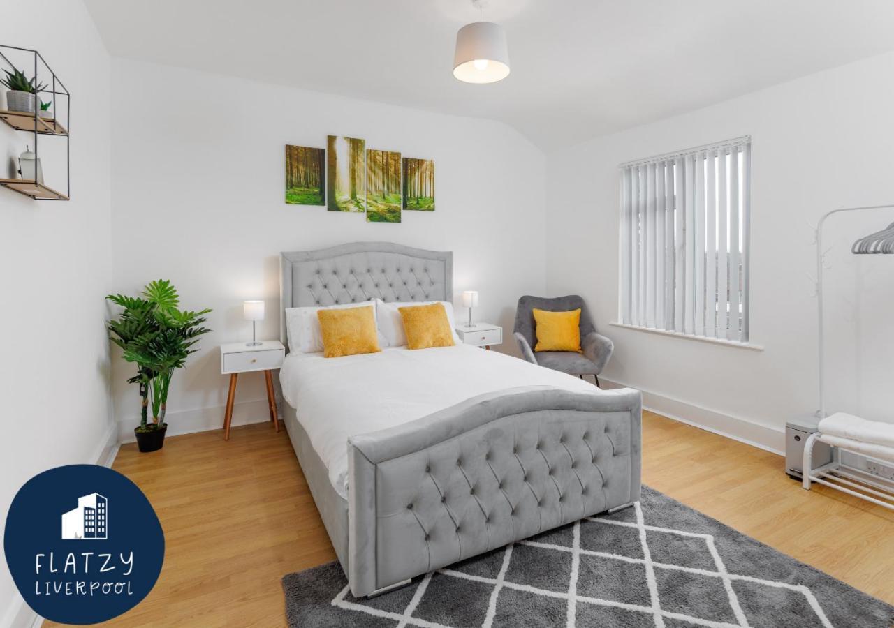 Flatzy - 6 Bed Oasis Close To Football Stadiums Liverpool Eksteriør billede
